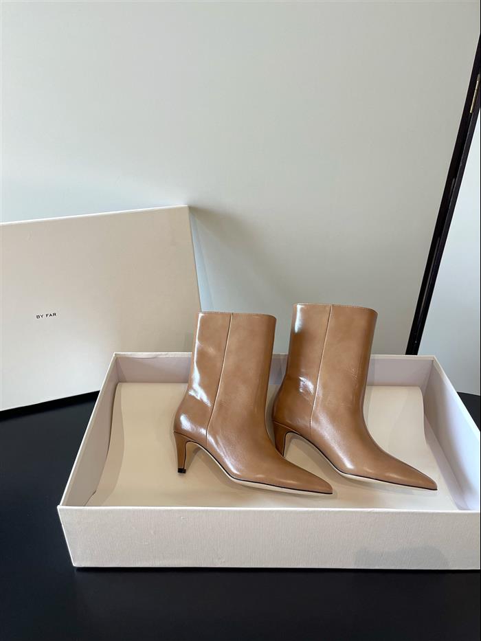 20251128172734789 390